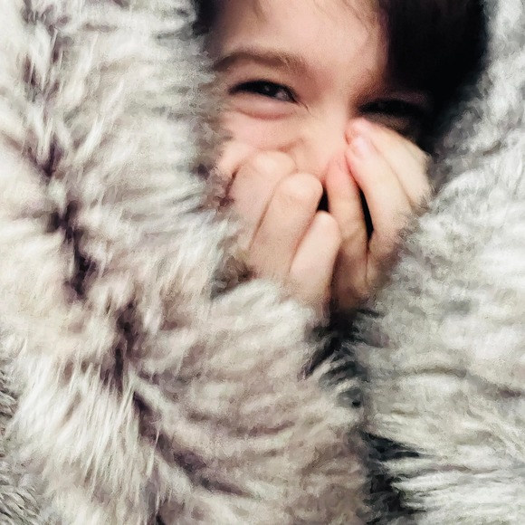 Meet your Posher, Genny - Picture 1 of 1